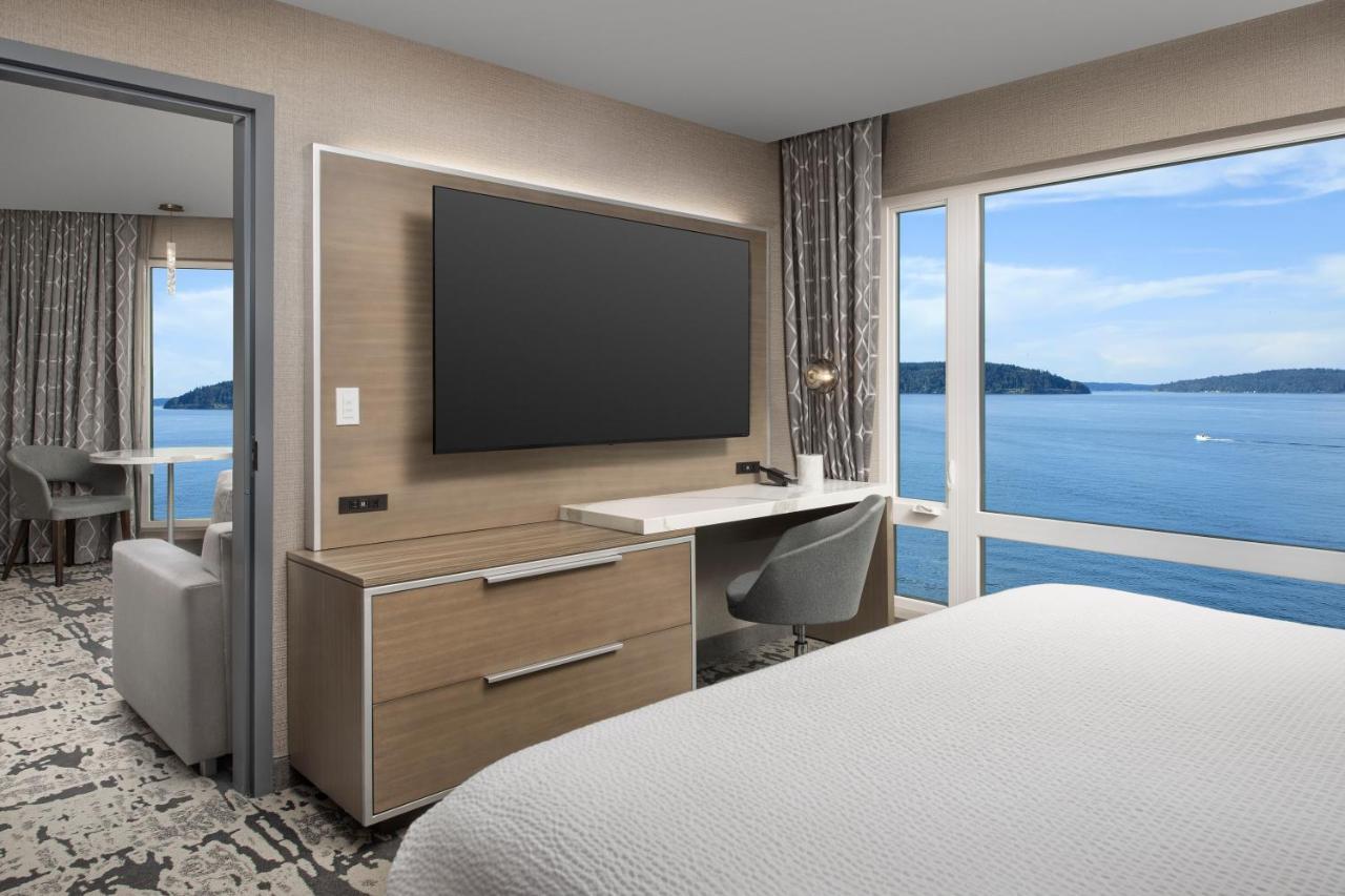 Silver Cloud Hotel Tacoma At Point Ruston Waterfront מראה חיצוני תמונה