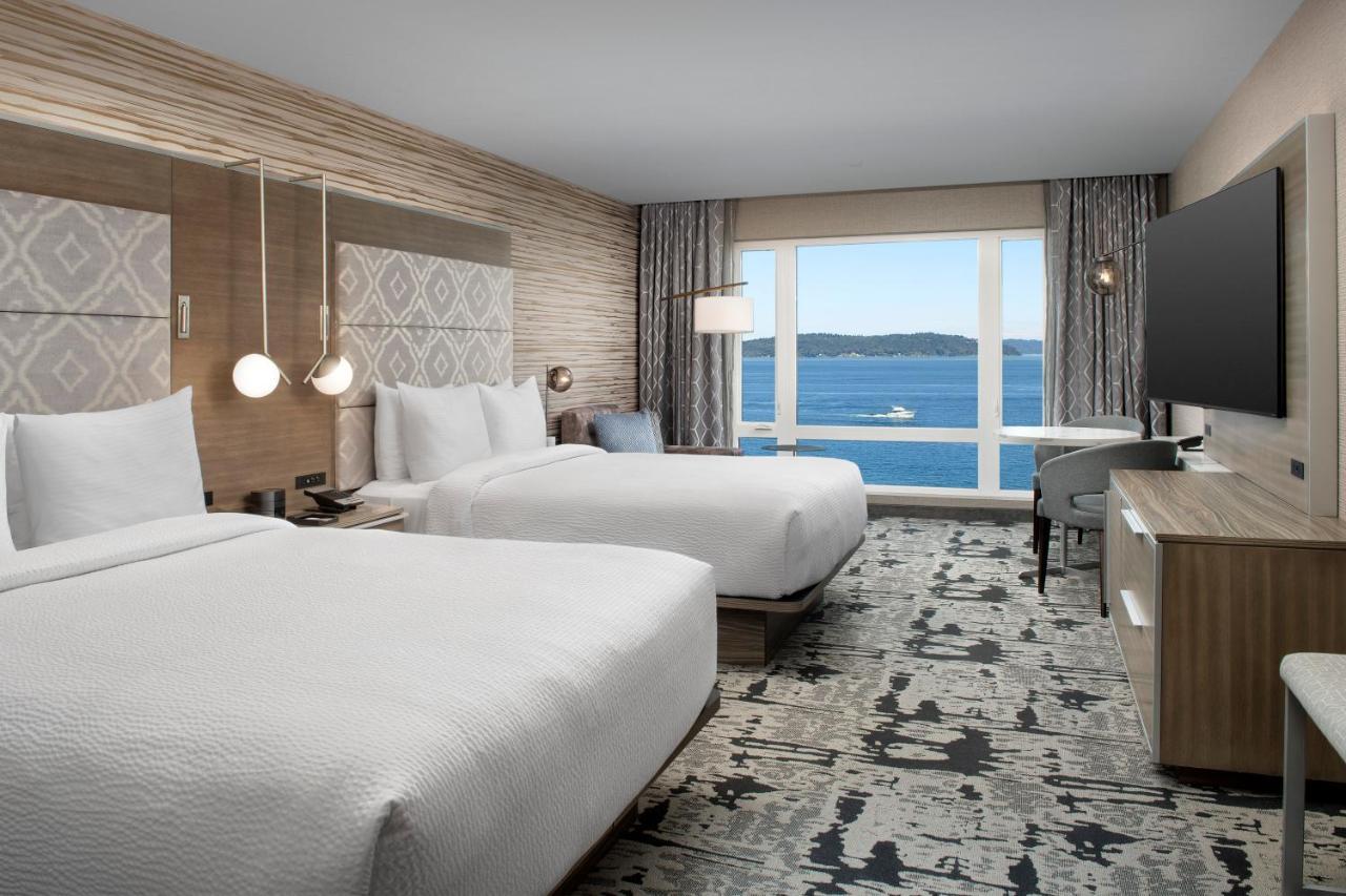 Silver Cloud Hotel Tacoma At Point Ruston Waterfront מראה חיצוני תמונה